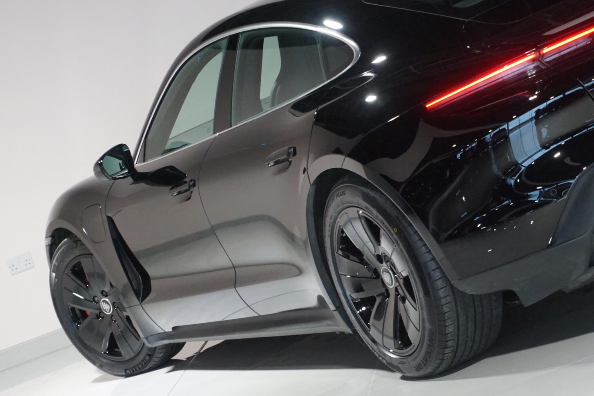 Porsche Taycan Performance 79.2kWh 4S Saloon 4dr Electric Auto 4WD (530 ps)